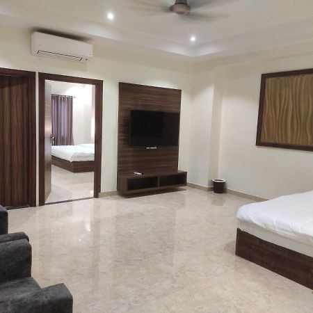 Antares By Rajlaxmi Lucknow Luaran gambar